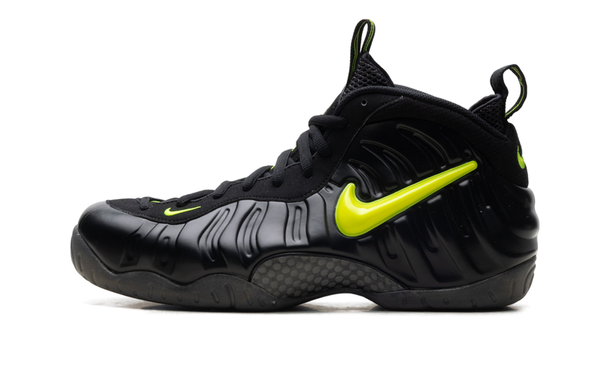Air Foamposite Pro "Voltage" HF0794 002